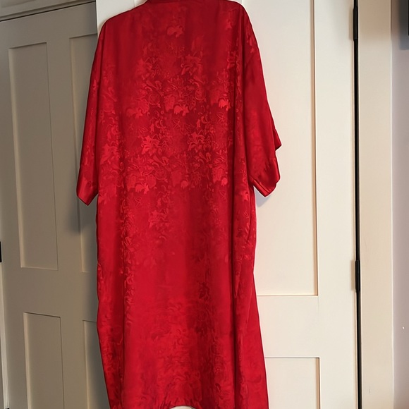Adonna Red Satin Robe - Picture 3 of 3